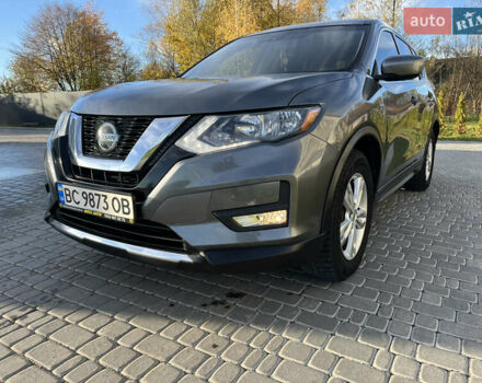 Серый Ниссан Rogue, объемом двигателя 2.49 л и пробегом 115 тыс. км за 12800 $, фото 49 на Automoto.ua