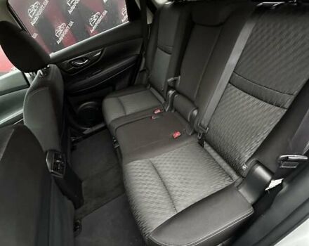 Серый Ниссан Rogue, объемом двигателя 2.5 л и пробегом 117 тыс. км за 14900 $, фото 25 на Automoto.ua