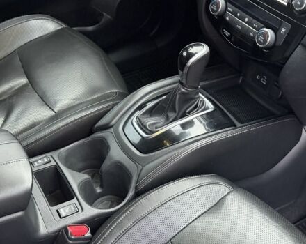 Серый Ниссан Rogue, объемом двигателя 2.5 л и пробегом 70 тыс. км за 14800 $, фото 8 на Automoto.ua