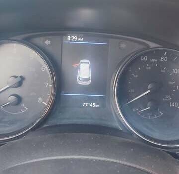 Серый Ниссан Rogue, объемом двигателя 2.49 л и пробегом 78 тыс. км за 17200 $, фото 10 на Automoto.ua