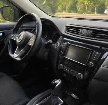 Серый Ниссан Rogue, объемом двигателя 2.5 л и пробегом 110 тыс. км за 13500 $, фото 5 на Automoto.ua