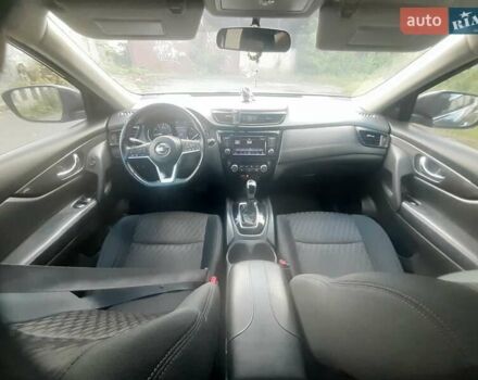 Серый Ниссан Rogue, объемом двигателя 2.5 л и пробегом 173 тыс. км за 15500 $, фото 16 на Automoto.ua