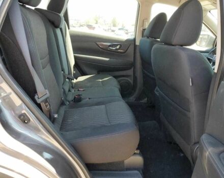 Серый Ниссан Rogue, объемом двигателя 2.5 л и пробегом 80 тыс. км за 2000 $, фото 10 на Automoto.ua