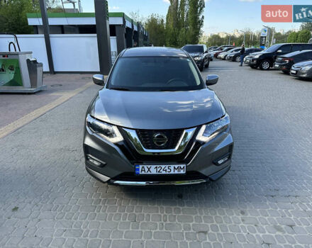 Серый Ниссан Rogue, объемом двигателя 2.5 л и пробегом 107 тыс. км за 15200 $, фото 4 на Automoto.ua