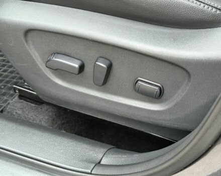 Серый Ниссан Rogue, объемом двигателя 2.5 л и пробегом 70 тыс. км за 14800 $, фото 18 на Automoto.ua