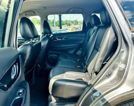 Серый Ниссан Rogue, объемом двигателя 2.5 л и пробегом 31 тыс. км за 10400 $, фото 13 на Automoto.ua