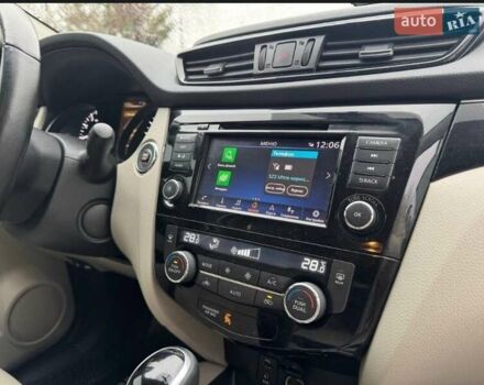 Серый Ниссан Rogue, объемом двигателя 2 л и пробегом 89 тыс. км за 18200 $, фото 4 на Automoto.ua