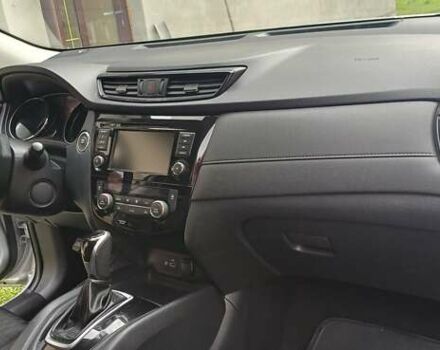 Сірий Ніссан Rogue, об'ємом двигуна 2.49 л та пробігом 185 тис. км за 16500 $, фото 2 на Automoto.ua