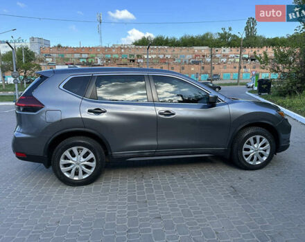 Серый Ниссан Rogue, объемом двигателя 2.5 л и пробегом 107 тыс. км за 15200 $, фото 8 на Automoto.ua