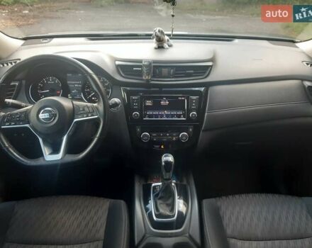 Серый Ниссан Rogue, объемом двигателя 2.5 л и пробегом 173 тыс. км за 15500 $, фото 17 на Automoto.ua