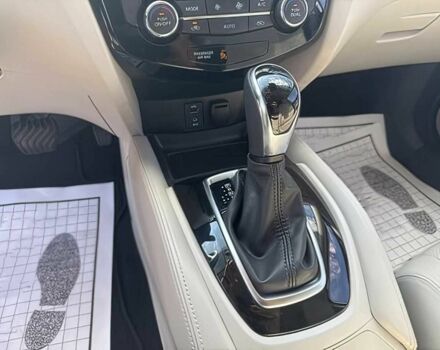 Серый Ниссан Rogue, объемом двигателя 2 л и пробегом 43 тыс. км за 8600 $, фото 9 на Automoto.ua