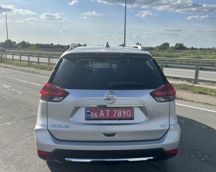 Серый Ниссан Rogue, объемом двигателя 2.49 л и пробегом 112 тыс. км за 15700 $, фото 3 на Automoto.ua