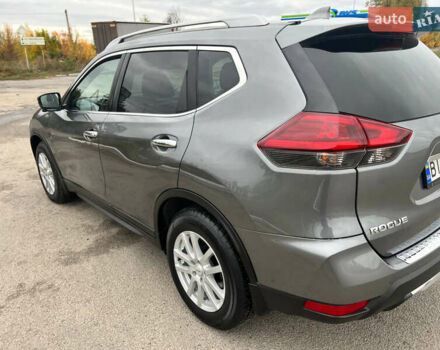 Серый Ниссан Rogue, объемом двигателя 2.49 л и пробегом 83 тыс. км за 16100 $, фото 5 на Automoto.ua