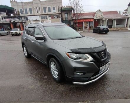 Сірий Ніссан Rogue, об'ємом двигуна 2.5 л та пробігом 135 тис. км за 17300 $, фото 2 на Automoto.ua