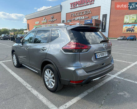 Серый Ниссан Rogue, объемом двигателя 2.49 л и пробегом 110 тыс. км за 17000 $, фото 2 на Automoto.ua