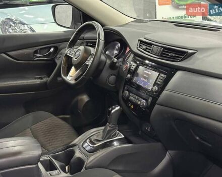 Серый Ниссан Rogue, объемом двигателя 2.5 л и пробегом 125 тыс. км за 15499 $, фото 18 на Automoto.ua