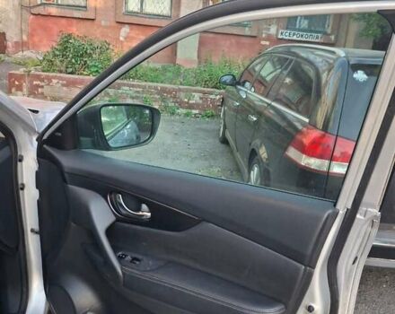 Серый Ниссан Rogue, объемом двигателя 2.5 л и пробегом 160 тыс. км за 15700 $, фото 12 на Automoto.ua