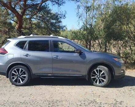 Серый Ниссан Rogue, объемом двигателя 2.49 л и пробегом 115 тыс. км за 15200 $, фото 9 на Automoto.ua