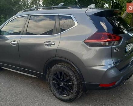 Серый Ниссан Rogue, объемом двигателя 2.5 л и пробегом 173 тыс. км за 15500 $, фото 5 на Automoto.ua
