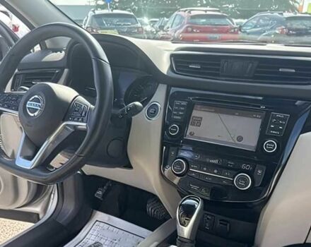 Серый Ниссан Rogue, объемом двигателя 2 л и пробегом 43 тыс. км за 8600 $, фото 8 на Automoto.ua