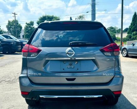 Серый Ниссан Rogue, объемом двигателя 2.5 л и пробегом 31 тыс. км за 10400 $, фото 5 на Automoto.ua