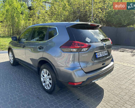 Серый Ниссан Rogue, объемом двигателя 2.5 л и пробегом 107 тыс. км за 15200 $, фото 21 на Automoto.ua