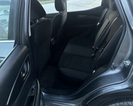 Серый Ниссан Rogue, объемом двигателя 2 л и пробегом 181 тыс. км за 12900 $, фото 7 на Automoto.ua