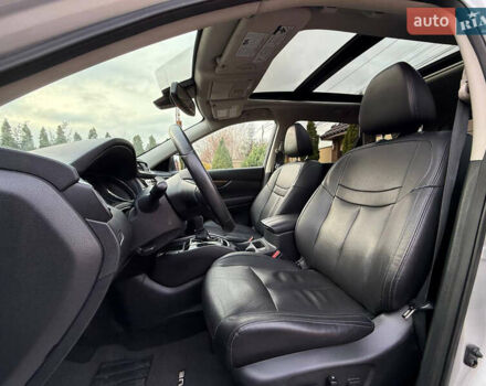 Сірий Ніссан Rogue, об'ємом двигуна 2.49 л та пробігом 87 тис. км за 17500 $, фото 17 на Automoto.ua