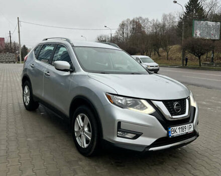 Сірий Ніссан Rogue, об'ємом двигуна 2.49 л та пробігом 143 тис. км за 13400 $, фото 5 на Automoto.ua