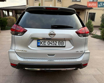 Сірий Ніссан Rogue, об'ємом двигуна 2.49 л та пробігом 87 тис. км за 17500 $, фото 7 на Automoto.ua