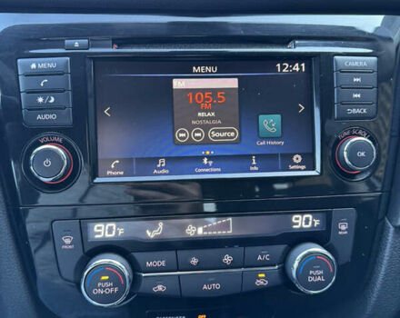 Сірий Ніссан Rogue, об'ємом двигуна 2.49 л та пробігом 72 тис. км за 13000 $, фото 8 на Automoto.ua