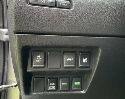 Сірий Ніссан Rogue, об'ємом двигуна 2.49 л та пробігом 72 тис. км за 13000 $, фото 13 на Automoto.ua