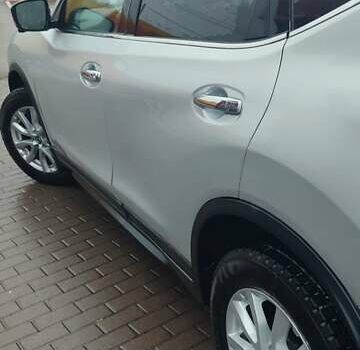 Серый Ниссан Rogue, объемом двигателя 2.49 л и пробегом 78 тыс. км за 17200 $, фото 6 на Automoto.ua