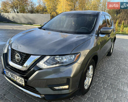 Серый Ниссан Rogue, объемом двигателя 2.49 л и пробегом 115 тыс. км за 12800 $, фото 48 на Automoto.ua