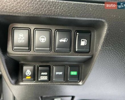 Серый Ниссан Rogue, объемом двигателя 2.49 л и пробегом 127 тыс. км за 16500 $, фото 20 на Automoto.ua