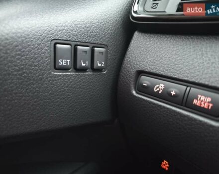 Серый Ниссан Rogue, объемом двигателя 2.49 л и пробегом 100 тыс. км за 17300 $, фото 19 на Automoto.ua