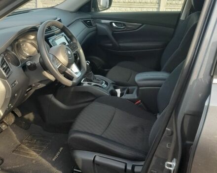 Серый Ниссан Rogue, объемом двигателя 2.5 л и пробегом 150 тыс. км за 14500 $, фото 5 на Automoto.ua