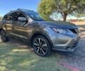 Сірий Ніссан Rogue, об'ємом двигуна 2 л та пробігом 88 тис. км за 2018 $, фото 2 на Automoto.ua