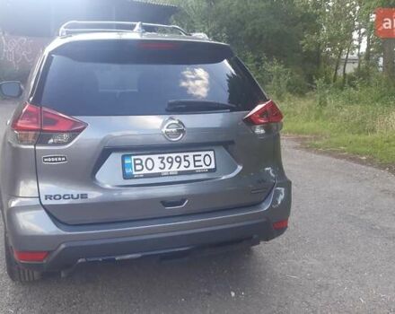 Серый Ниссан Rogue, объемом двигателя 2.5 л и пробегом 173 тыс. км за 15500 $, фото 4 на Automoto.ua