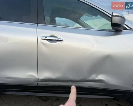 Сірий Ніссан Rogue, об'ємом двигуна 2.5 л та пробігом 261 тис. км за 10500 $, фото 8 на Automoto.ua