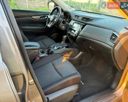 Серый Ниссан Rogue, объемом двигателя 2.49 л и пробегом 93 тыс. км за 19700 $, фото 40 на Automoto.ua