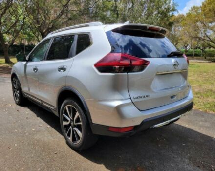 Серый Ниссан Rogue, объемом двигателя 2.5 л и пробегом 41 тыс. км за 12000 $, фото 3 на Automoto.ua