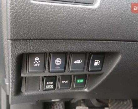 Серый Ниссан Rogue, объемом двигателя 2.49 л и пробегом 68 тыс. км за 16900 $, фото 11 на Automoto.ua