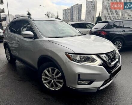Сірий Ніссан Rogue, об'ємом двигуна 2.49 л та пробігом 117 тис. км за 14777 $, фото 3 на Automoto.ua