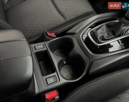 Сірий Ніссан Rogue, об'ємом двигуна 2.5 л та пробігом 115 тис. км за 16900 $, фото 31 на Automoto.ua