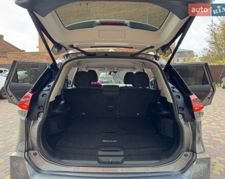 Сірий Ніссан Rogue, об'ємом двигуна 2.49 л та пробігом 61 тис. км за 17000 $, фото 36 на Automoto.ua