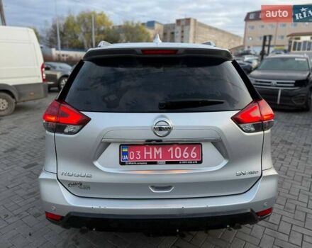 Сірий Ніссан Rogue, об'ємом двигуна 2.5 л та пробігом 261 тис. км за 10500 $, фото 4 на Automoto.ua