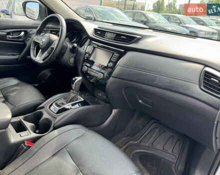 Сірий Ніссан Rogue, об'ємом двигуна 2.49 л та пробігом 115 тис. км за 16500 $, фото 23 на Automoto.ua