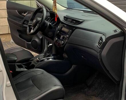 Сірий Ніссан Rogue, об'ємом двигуна 2.5 л та пробігом 110 тис. км за 19500 $, фото 4 на Automoto.ua