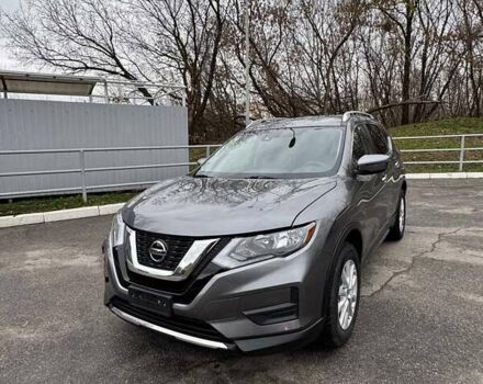 Серый Ниссан Rogue, объемом двигателя 2.49 л и пробегом 128 тыс. км за 14950 $, фото 1 на Automoto.ua